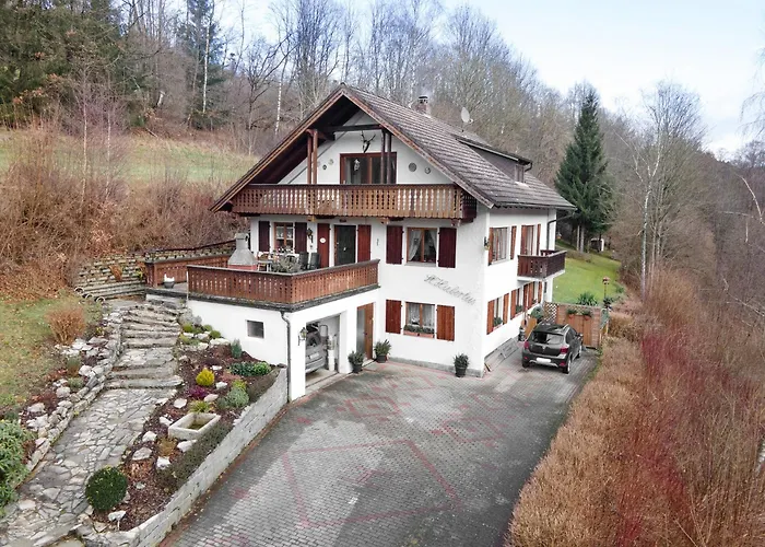 Sankt Hubertus Bad Berneck im Fichtelgebirge